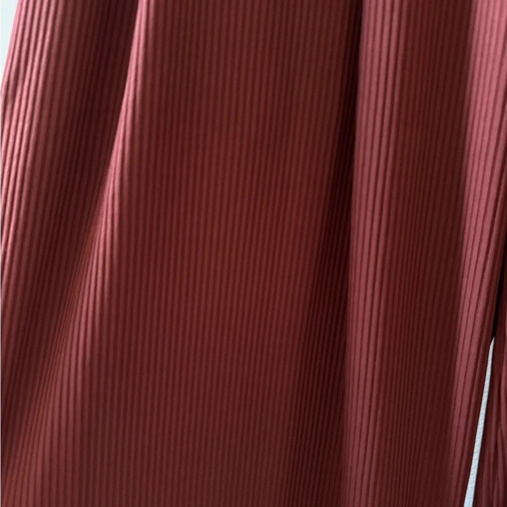 Wide Leg Ribbed Pants - Picture 3 of 4